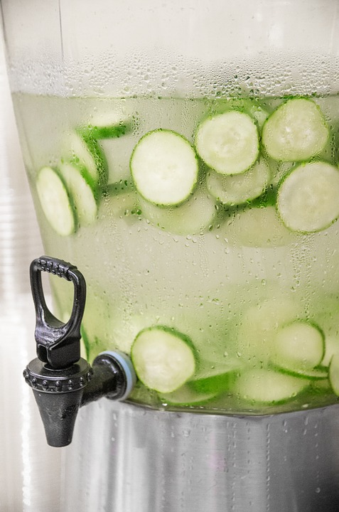Flat Belly Cucumber and Ginger Spa water to relieve bloating and to hydrate