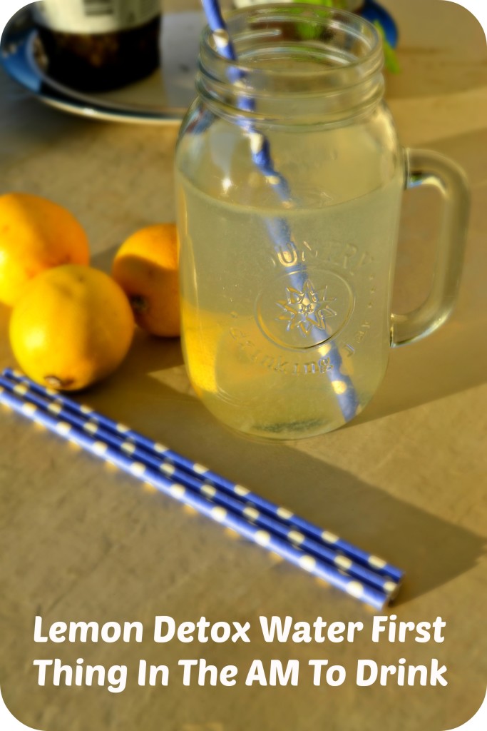 Morning Lemon Detox Water